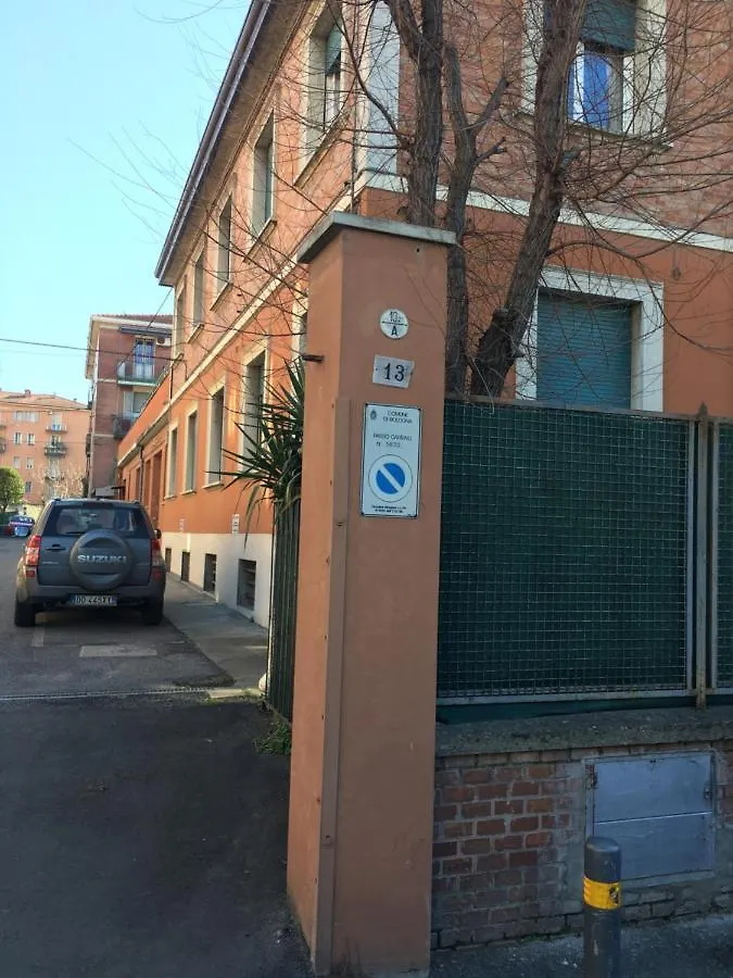 R&B La Villa Bologna 0*,  Italy
